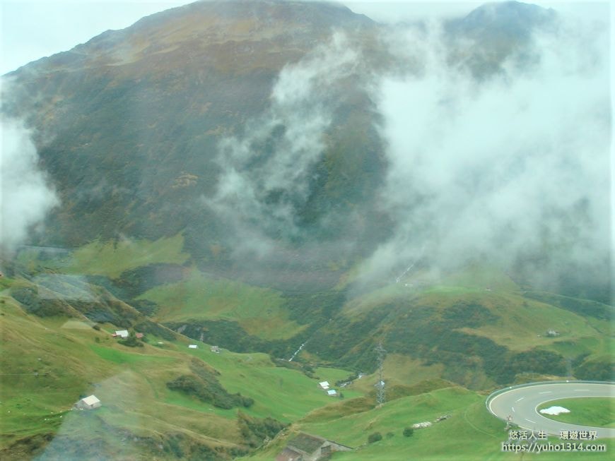 【瑞士冰河列車旅遊】❤️瑞士策馬特zermatt到聖莫里茲住宿 世界最美國家旅行(下)!! - 第25張圖