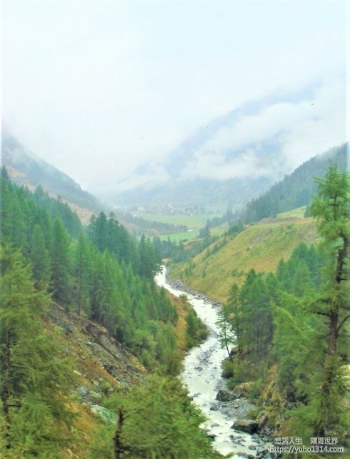【瑞士冰河列車旅遊】❤️瑞士策馬特zermatt到聖莫里茲住宿 世界最美國家旅行(下)!! - 第36張圖