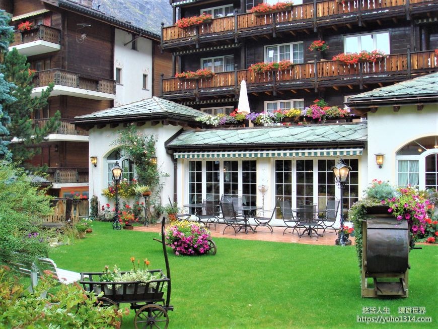 【瑞士冰河列車旅遊】❤️瑞士策馬特zermatt到聖莫里茲住宿 世界最美國家旅行(下)!! - 第11張圖