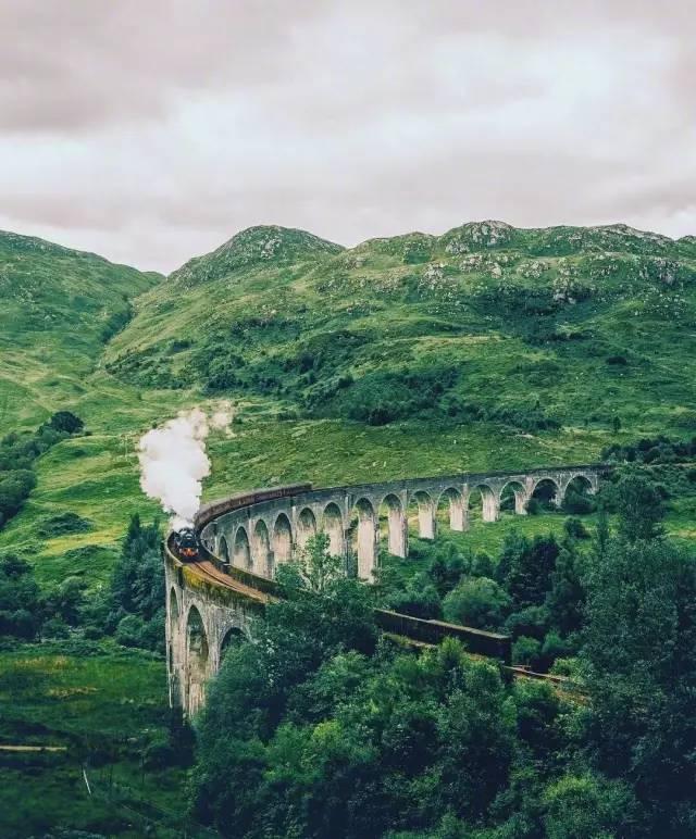 火車旅行推薦❤️10條【世界最美火車旅遊路線】你搭過幾條?!(二) - 第11張圖