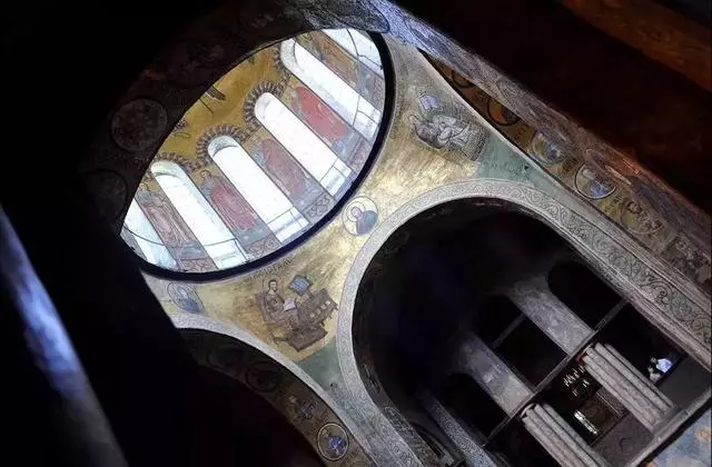 【烏克蘭景點】Ukraine烏克蘭旅遊觀光景點 5處令人驚豔的奇特與美麗景點! - 第10張圖