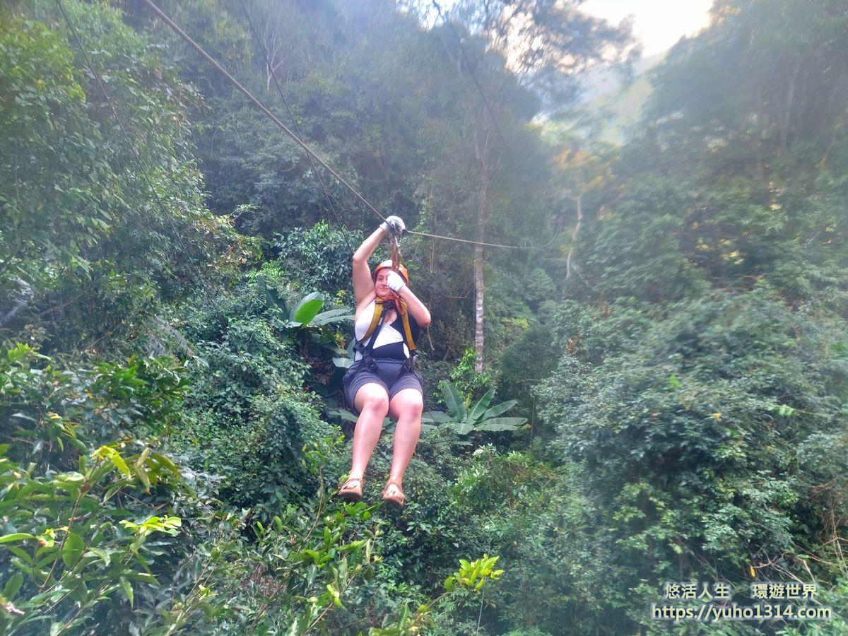 寮國旅遊自由行攻略2025 寮國萬榮旺陽❤️寮國背包客天堂 景點交通住宿美食規畫安排推薦! - 第23張圖 寮國萬榮旺陽叢林飛索