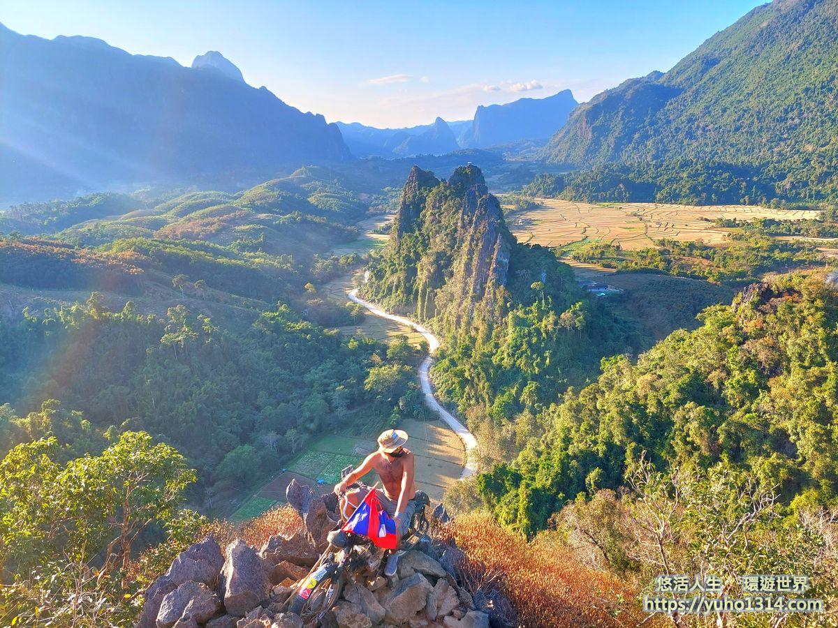 寮國旅遊自由行攻略2025 寮國萬榮旺陽❤️寮國背包客天堂 景點交通住宿美食規畫安排推薦! - 第30張圖 寮國機車山 旺陽機車山