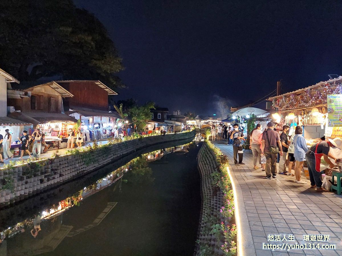 【清邁夜市推薦2025】❤️清邁景點推薦 清邁版”小樽運河” 湄卡運河夜市(清邁平日夜市) - 第5張圖