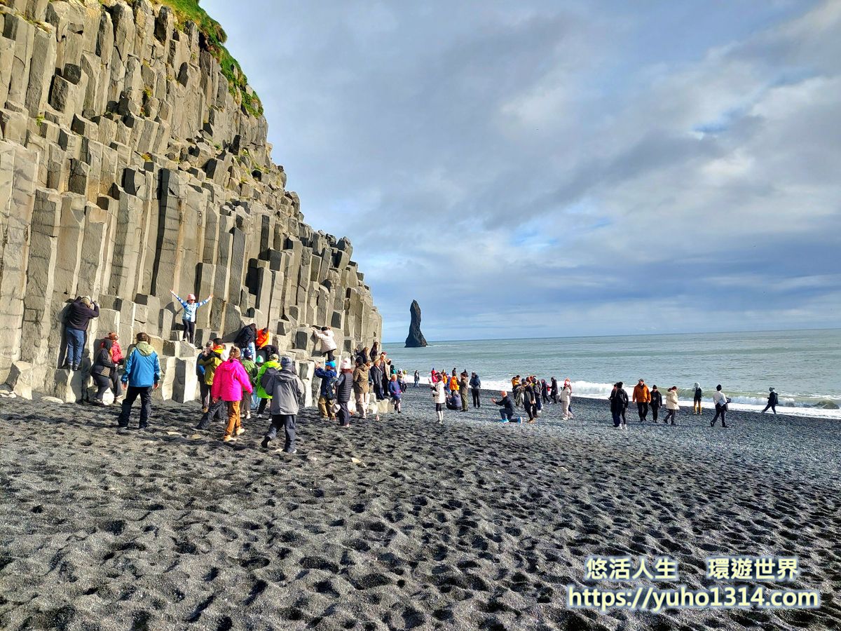 冰島黑沙灘玄武岩區