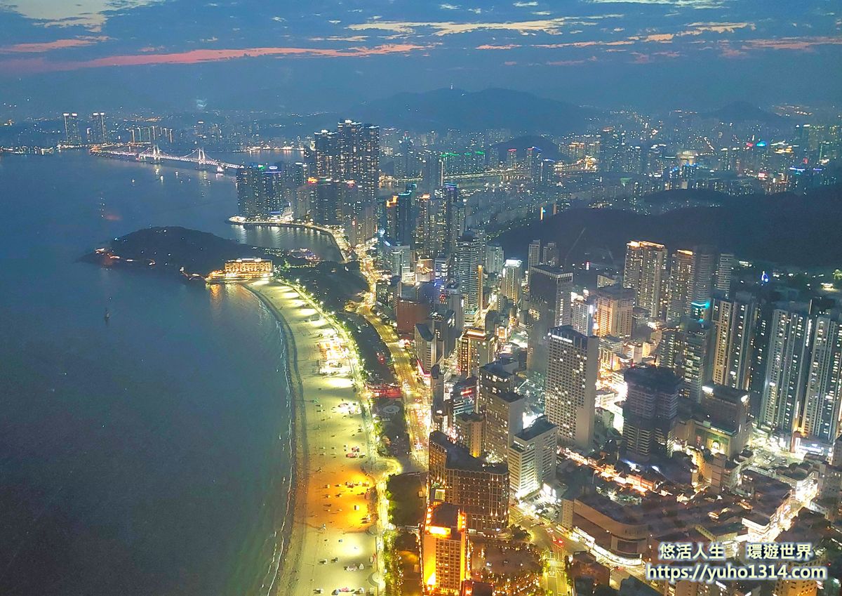【2026釜山自由行】5天4夜行程花費、⽢川洞海雲台景點交通住宿推薦懶⼈包 - 第12張圖 廣安里海水浴場看夜景 作者親自實拍